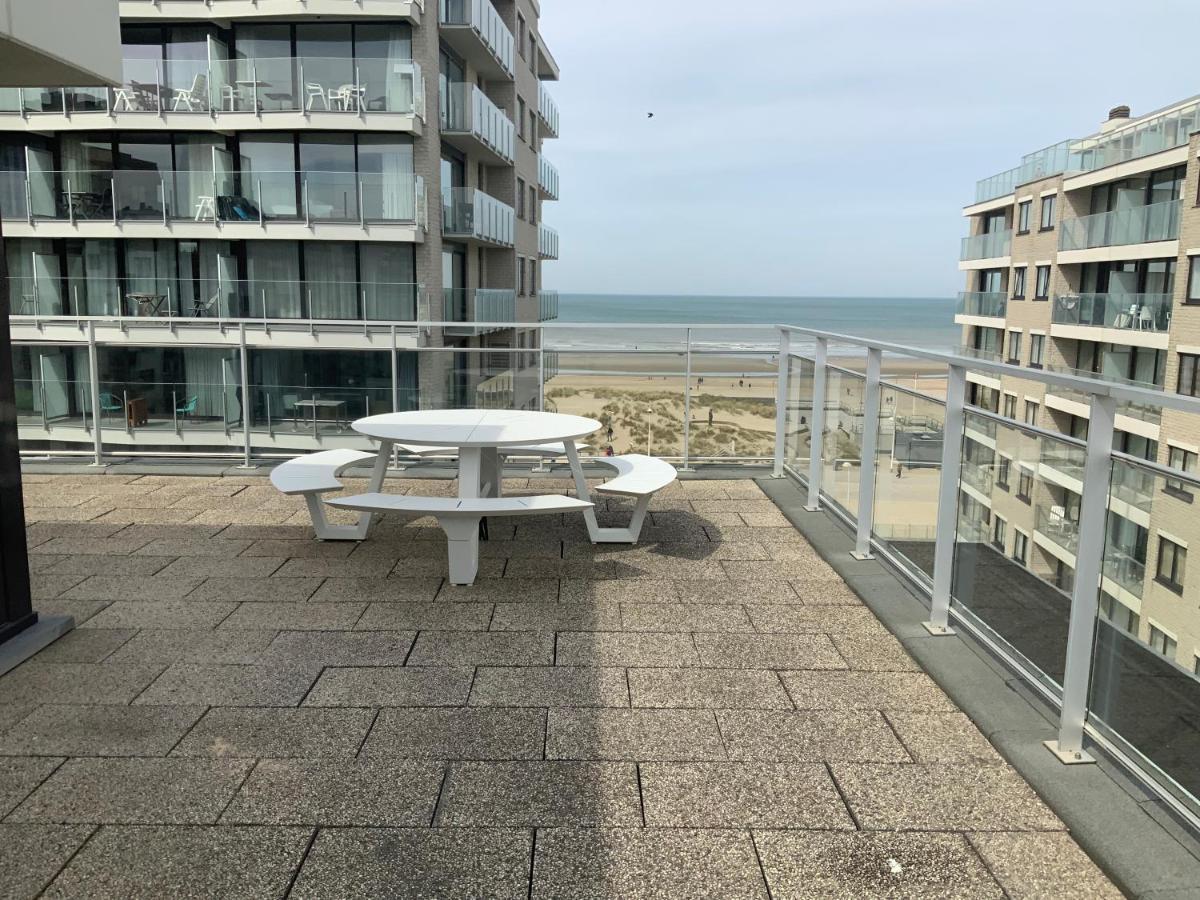Ferienwohnung Sea View Penthouse De Panne Exterior foto